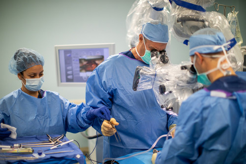 Drs. Robert S. Bray, Jr. and Grant D. Shifflett perform minimally invasive spine surgery at DISC Surgery Center at Newport Beach.