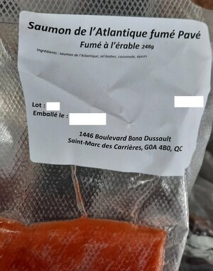 Absence d'informations nécessaires à la consommation sécuritaire de saumon fumé vendu par l'entreprise À chacun sa bière