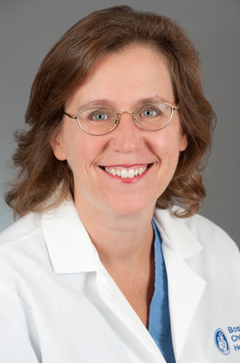 Martha Murray, MD, FAAOS, receives 2022 Orthopaedic Research and Education Foundation (OREF) Clinical Research Award for outstanding clinical research related to musculoskeletal disease or injury.