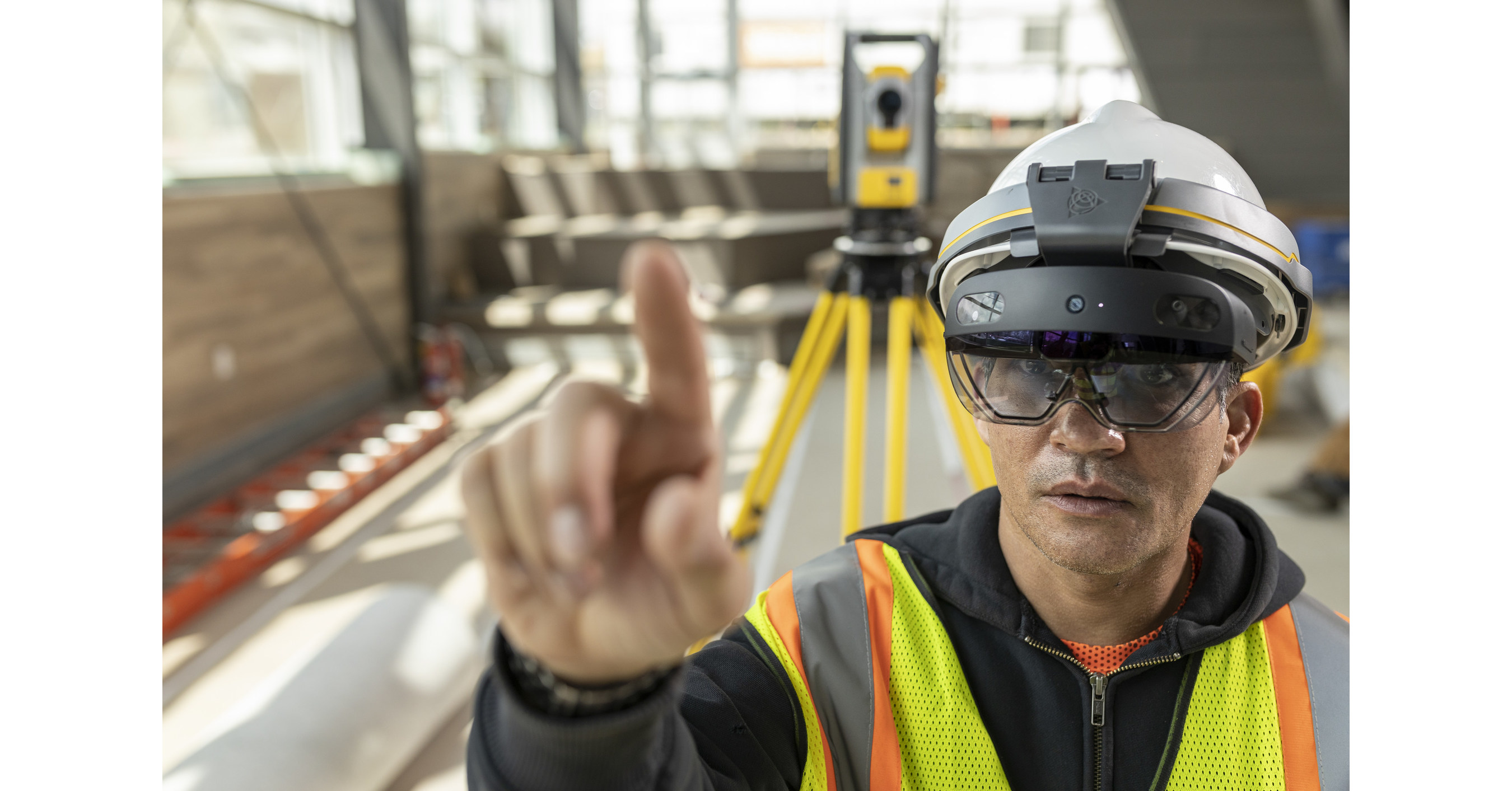 Trimble Introduces Mixed Reality for Construction Layout with FieldLink MR
