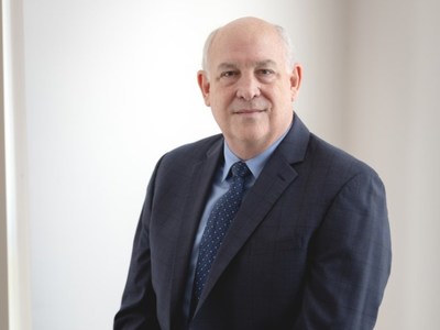 Founder, Mike 'Bing' Crosby's personal journey with prostate cancer and his experience with the Phoenix VHA Medical Center in 2014 and 2015. Mr. Crosby graduated from the United States Naval Academy with a Bachelor of Science in Applied Science. He is also a graduate of the U.S. Navy Fighter Weapons School "TOPGUN" and the NATO Allied Air Forces Central Europe "Tactical Leadership Program." Crosby has logged over 3,000 hours in multiple tactical jet aircraft.