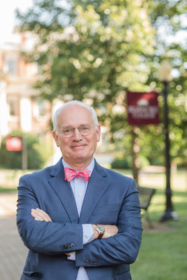 Michael C. Maxey, president of Roanoke College, has been elected chair of the Board of Directors of the Council of Independent Colleges.