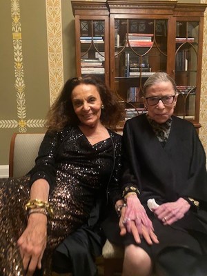 Diane von Furstenberg and Ruth Bader Ginsburg (PRNewsfoto/The Dwight D. Opperman Foundation)