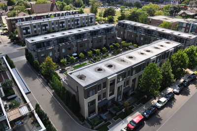 New townhomes constructed as part of TCHC’s multi-decade Regent Park revitalization project, which is making new buildings more energy efficient and more comfortable for tenants. (CNW Group/Enbridge Gas Inc.)