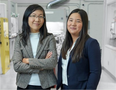 Jeanny Yao and Miranda Wang (left to right), co-founders of Novoloop