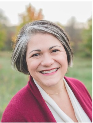 Molly Weiss, courtesy of Annie Wiegers Photography.