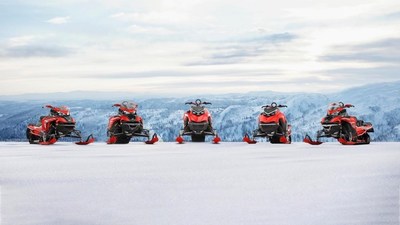 The Lynx family of full-size snowmobiles (CNW Group/BRP Inc.)