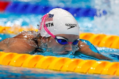 Regan Smith swimming at the Tokyo Olympics