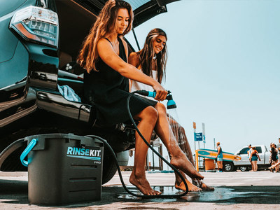 The 3.5 gallon battery-pressurized RinseKit PRO is perfect for washing sand off at the end of a beach day.