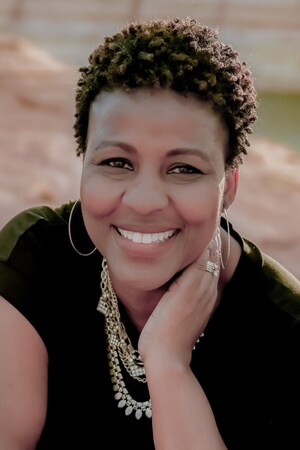 Lisa L. Baker Launches New Coaching Practice to Help Clients G.R.O.W.