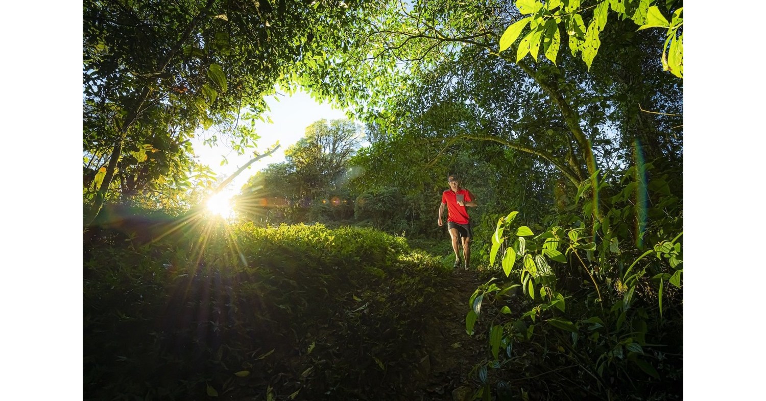 Photo of Cruzando el Caribe hacia el Pacífico, un icónico viaje de ultramaratón de 200 millas llega a Costa Rica