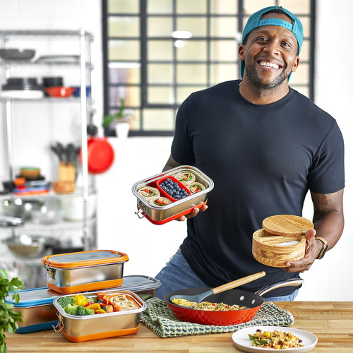 DASH PARTNERS WITH KEVIN CURRY ON THE FIT COOK X DASH