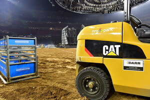 Cat® Lift Trucks Returns As Official Lift Truck Provider For 90th Anniversary Of Houston Livestock Show And Rodeo™
