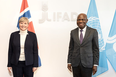 Her Excellency Anne Beathe Tvinnereim, Minister of International Development of Norway, with Gilbert F. Houngbo, IFAD President.