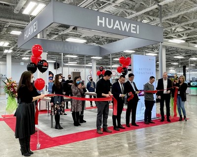 HUAWEI Ouverture du magasin (Groupe CNW/Huawei Consumer Business Group)