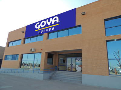 A Goya Europa, o braço europeu da Goya Foods Inc., distribui centenas de milhares de quilos de alimentos para o povo da Ucrânia em resposta ao pedido de ajuda internacional para produtos essenciais como alimentos, combustíveis e medicamentos.  Por meio das suas instalações e distribuidoras em toda a Europa, a Goya está preparada para oferecer ajuda humanitária e mobilizar rapidamente os produtos para a Ucrânia e a Polônia, para onde muitos refugiados estão fugindo. (PRNewsfoto/Goya Foods, Inc.)