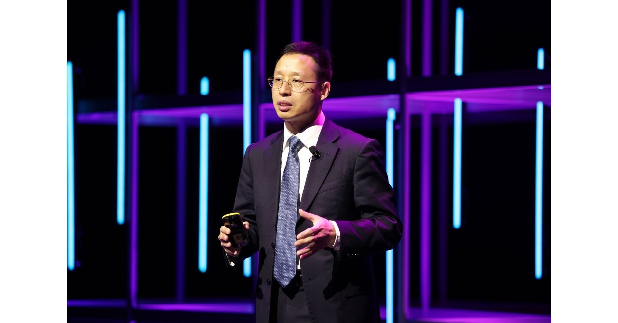 Richard Jin, de Huawei, propone el concepto FIBERS para la digitalizaci&oacute;n industrial
