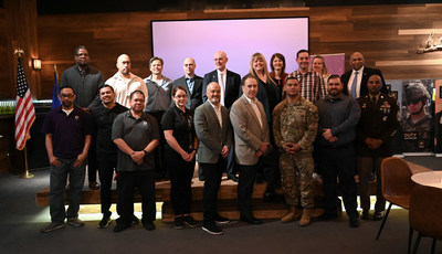 Everi veterans and executives join U.S. Army representatives during a ceremony to commemorate Everi entering the PaYS Program