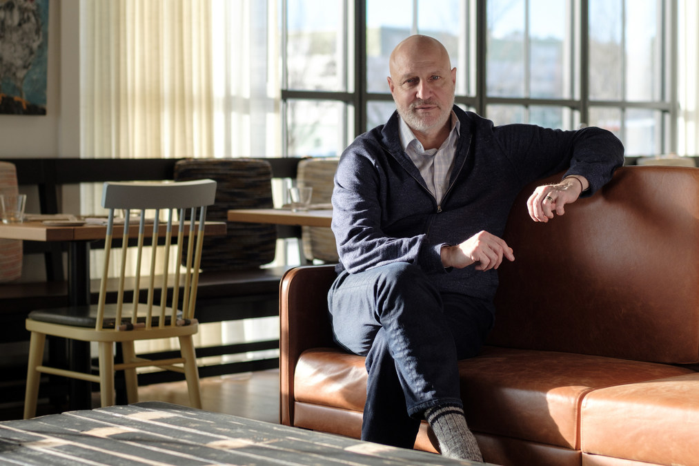 Esquire by Cooper's Hawk Opens March 21st with a New Concept and Visiting Chef Series Premiering with Chef Tom Colicchio - Vimarsana News