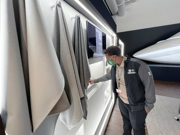 Unable to view the image, Please provide a valid URL.