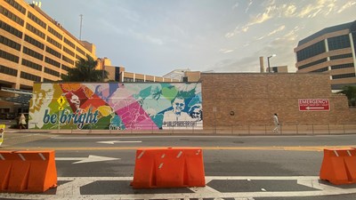 Tennessee Titans Unveil New Downtown Mural