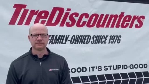 Family-Owned Tire Discounters Rolls into Atlanta Metro Area and 'Pies it Forward'