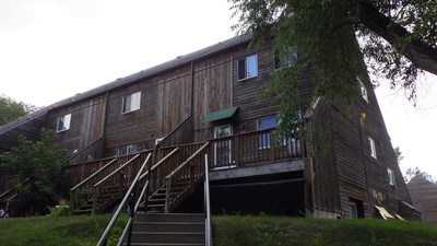 Avant : Coopérative d'habitation du parc Westboine (Groupe CNW/Société canadienne d'hypothèques et de logement)