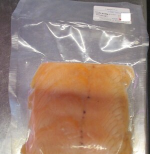 Absence d'informations nécessaires à la consommation sécuritaire de saumon fumé vendu par l'entreprise BBQ Labonté La Boucherie