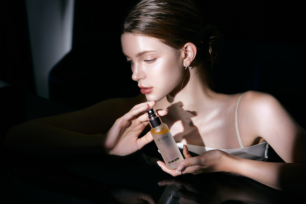 d'Alba white truffle first spray serum, Ranked on top 10 in Amazon face mist category - Vimarsana News