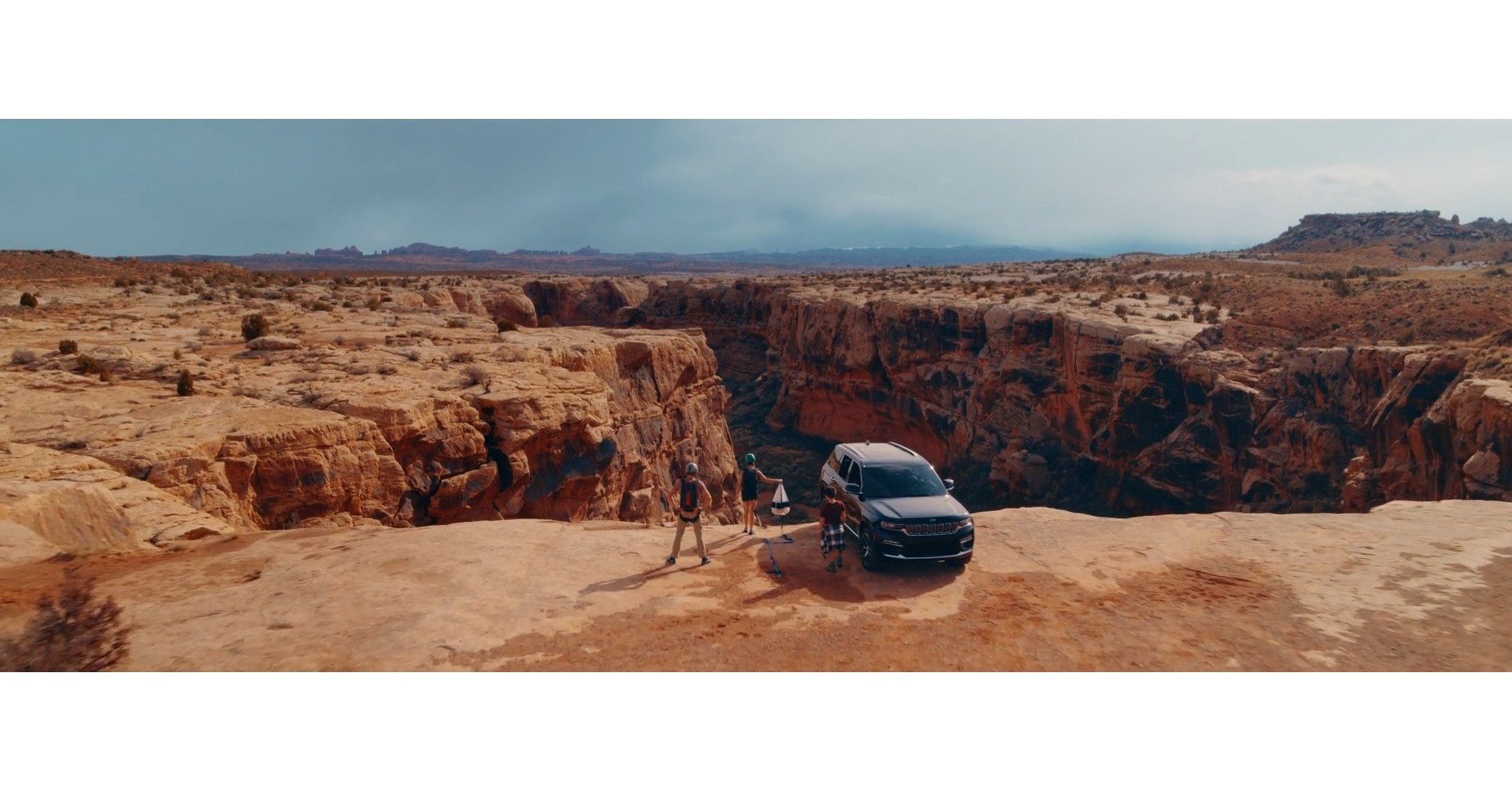 Jeep® Brand Acknowledges the Sunset Chasers, Adrenaline Junkies, Nature ...