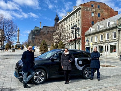 Left to right :  Marco Viviani, vice-president at Communauto, Sophie Mauzerolle, member responsible for transportation and mobility on the executive committee of the City of Montreal, Benoît Robert, president and founder of Communauto. (CNW Group/COMMUNAUTO)