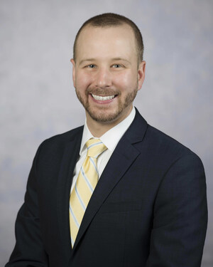 Tampa General Hospital's Steven Chew Named to Modern Healthcare's Top Emerging Leaders List