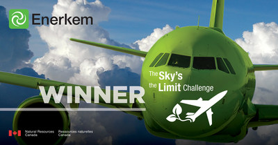 Enerkem is proud to announce that, as the project leader in partnership with CRB Innovations, it has been selected by an independent panel of international aviation experts as the winner of "The Sky’s the Limit Challenge” hosted by Natural Resources Canada, from among the four finalists. This prestigious honour underscores its significant achievement in producing sustainable aviation fuel (SAF) from forest biomass carbon. The resulting biogenic fuel will contribute to a 93% reduction in GHGs from air transport per unit of fossil fuel replaced by SAF. (CNW Group/Enerkem Inc.)