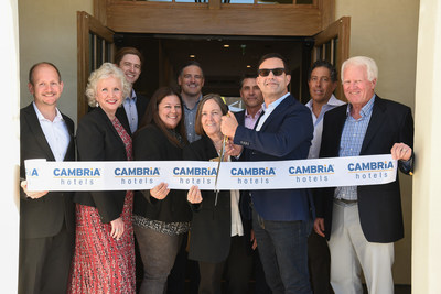 (Front L-R) Remon Pagels, General Manager; Janis Cannon SVP, Upscale Brands, Choice Hotels; Michelle Freedman, Director of Sales; Mary Sue Maurer, Mayor of Calabasas; Richard Weintraub, President and CEO, Weintraub Real Estate Group; Mark Bagaason, President and CEO, Boys and Girls Club of Greater Conejo Valley (Back L-R) Chance Reno, Assistant General Manager; Mark Shalala, SVP, Upscale Development, Choice Hotels; David Heroux, Board Chairman, Boys and Girls Club of Conejo Valley; Scott Lockwood, Regional VP, Franchise Sales Development, Choice Hotels