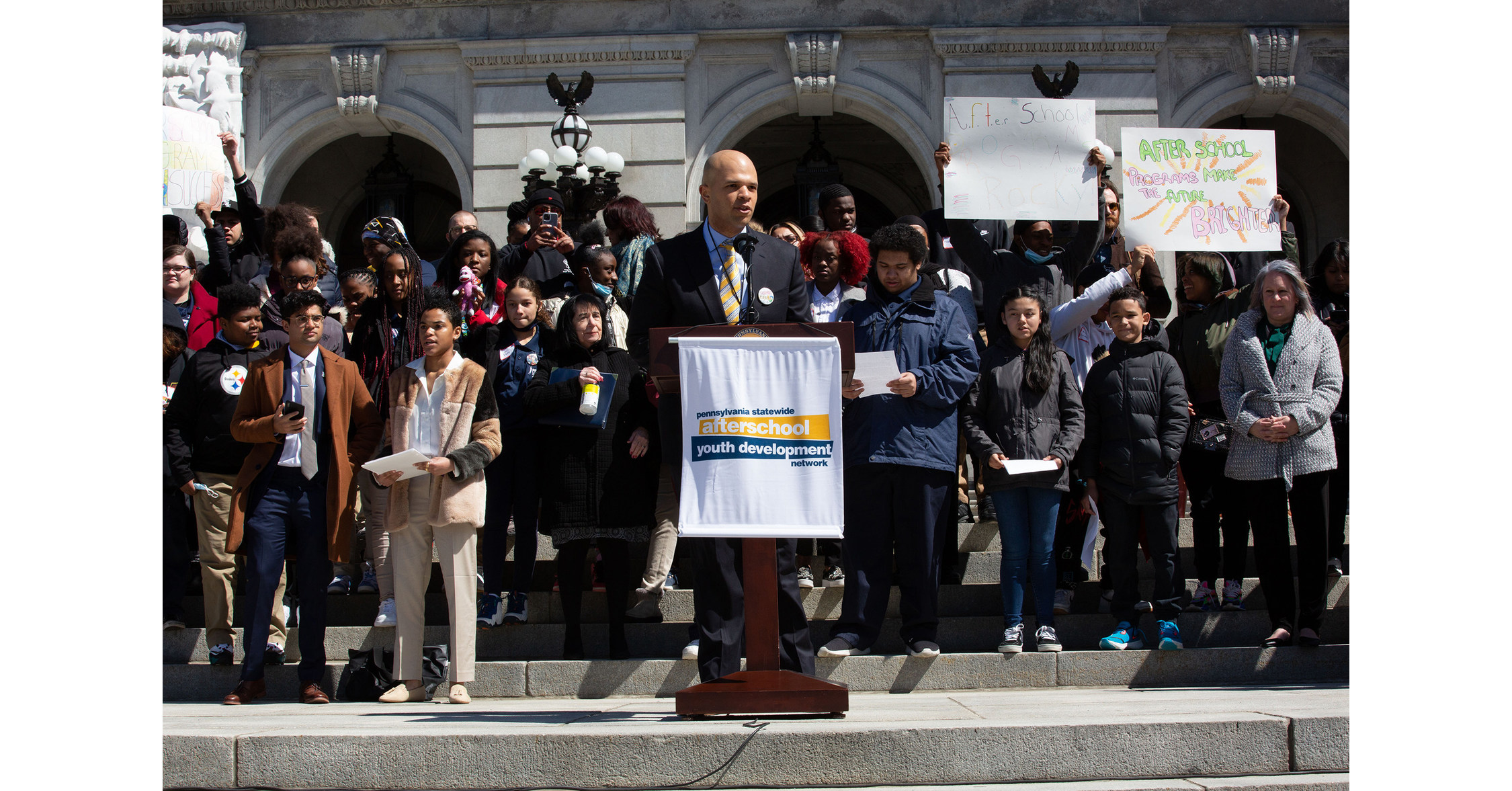 Students, Teachers and Legislators Rally on the Capitol Steps to ...