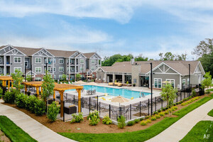 Hamilton Zanze Buys First Multifamily Community in Clarksville