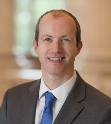 Brandon Leonard, LUNGevity Foundation’s new Director of Government Affairs. Brandon will amplify the impact of LUNGevity’s policy and advocacy efforts by identifying and analyzing the legislative proposals that directly affect patients with and at risk for lung cancer.