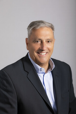 Real Estate Broker Lawrence Vecchio Announces Web-based Solution for Real Estate Industry