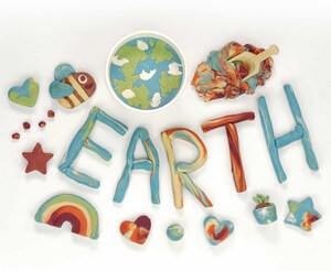 LAND OF DOUGH, THE WORLD'S MOST ECO-FRIENDLY PLAY DOUGH, INSPIRES HOURS OF FUN, SENSORY PLAY