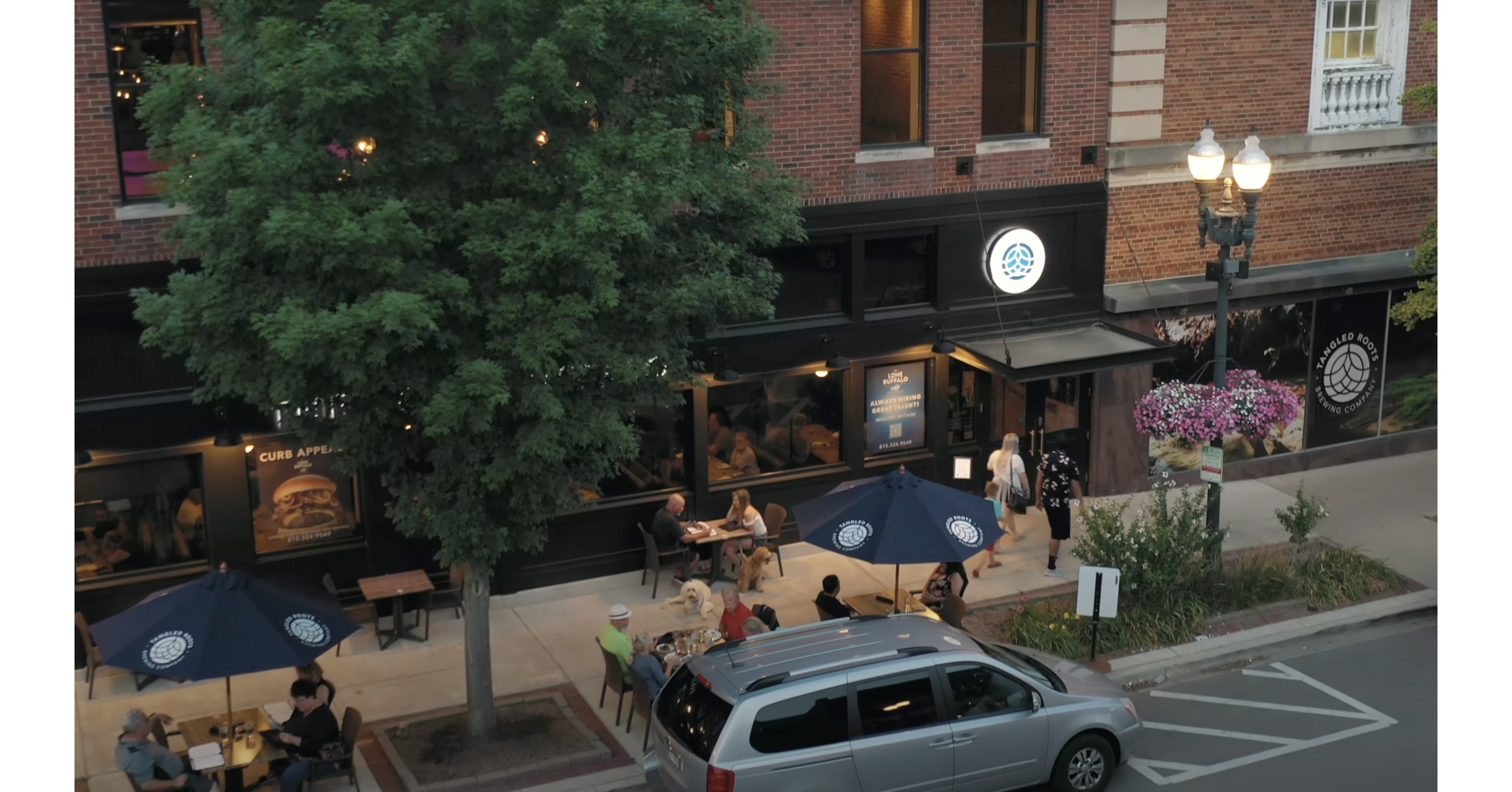 CL ENTERPRISES NEW EXECUTIVES IN RESPONSE TO STRONG GROWTH