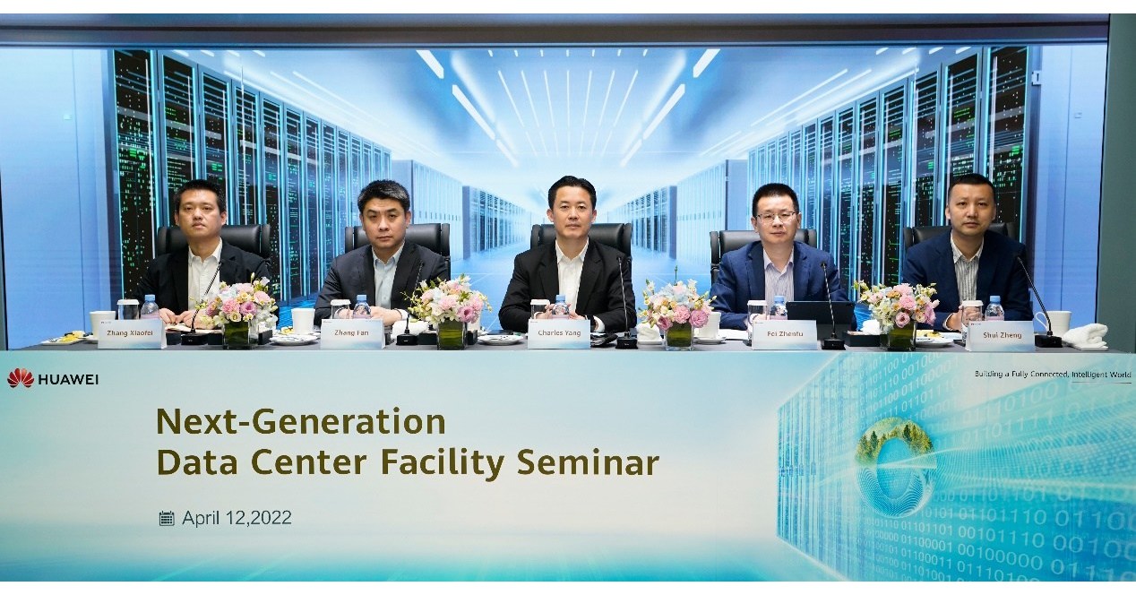 Seminar on Center Facility