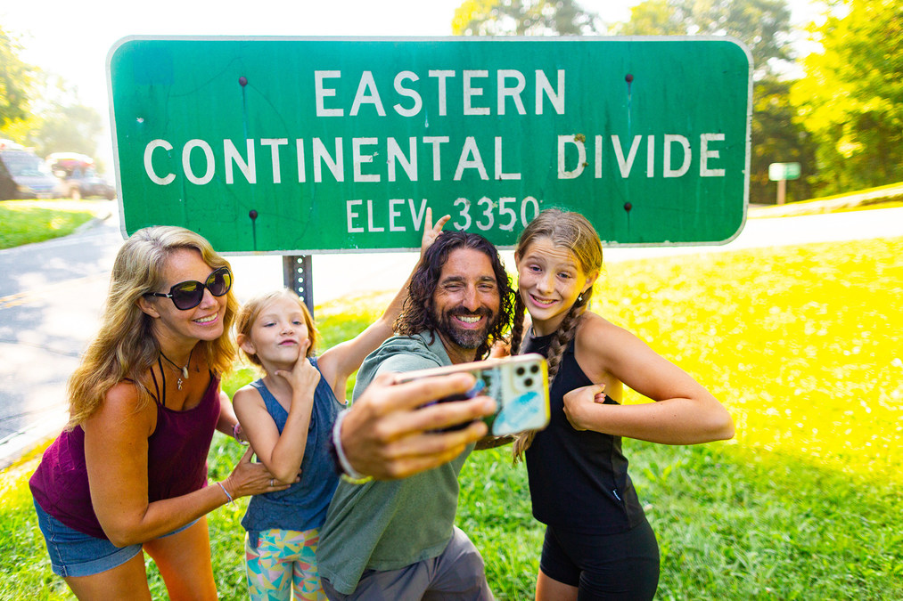 Western North Carolina Communities Double Down on National Movement to 'Live Anywhere, Work Everywhere' - Vimarsana News