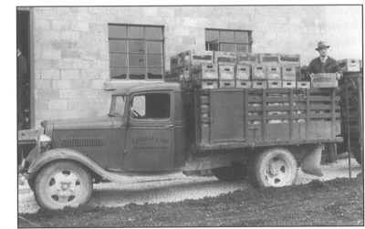 In 1948, Fred Parker, chairman of the Ontario Grape Growers’ Cooperative, delivered the first load of grapes, for juice, at the newly completed processing facilities in St. Catharines on Yale Crescent. (CNW Group/Grape Growers of Ontario)