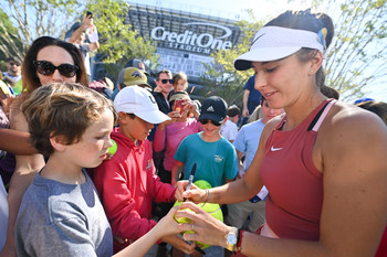 Belinda Bencic greets fans at the Credit One Charleston Open.