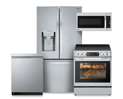 Get more features and functionality with value-packed LG kitchen appliance bundles.