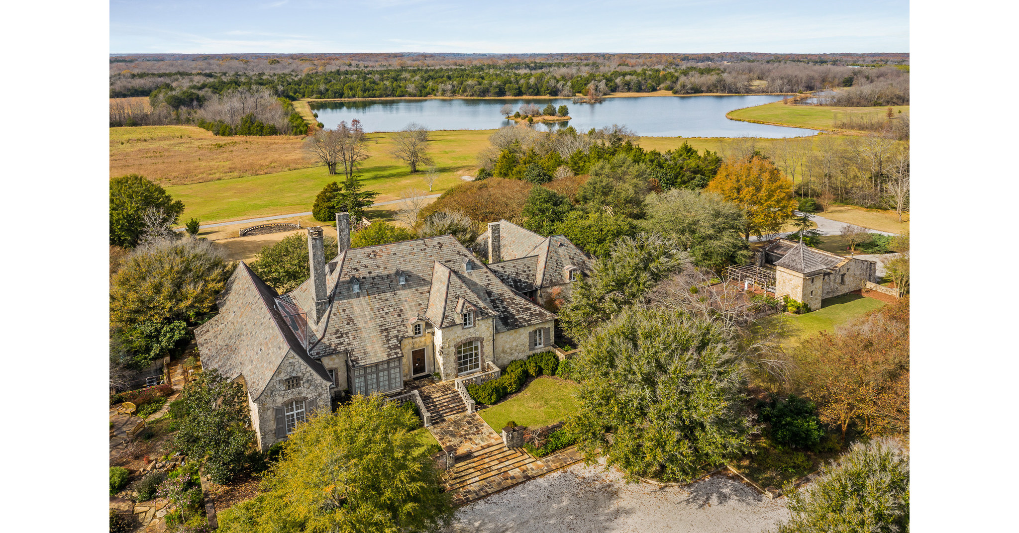 Target Auction Co. Announces the Sale of Windy Hill, the