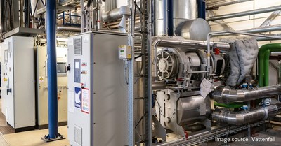 The new heat pump at Vattenfall’s Berlin-Buch Combined Heat and Power plant supplies residents with climate-friendly heat, avoiding the production of about 620 tonnes of CO2 emissions per year