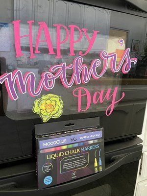 Celebrate Mom with the gift of health and time. Basquettes will be her go-to cooking and grilling tool for years to come. To make her day extra special, decorate the house with MoodClue markers. You can even write on the oven! MoodClue liquid chalk markers are perfect for any non-porous surface. Non-toxic and easy to remove. Show Mom your love!