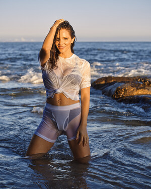 ACTRESS KATHARINE MCPHEE FOSTER AND MINDD BRA COMPANY LAUNCH "OCEANA" INTIMATES COLLECTION IN CELEBRATION OF EARTH DAY
