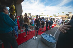 Youngest American Owner Of A Brick-And-Mortar Store Celebrates Successful Grand Opening Of Stemistry - Founded By 16-Year-Old Entrepreneur Dylan Capshaw